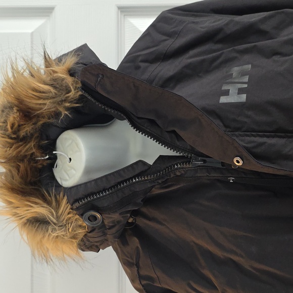 Helly Hansen Black Jacket - Picture 11 of 11